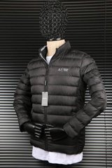 Чоловіча демісезонна куртка Armani Jeans чорна стьогана дута