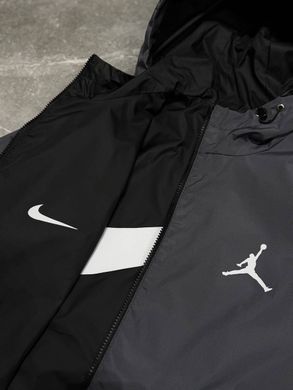 Вітровка двостороння Nike чорна