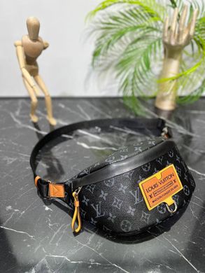 Женская сумка бананка Louis Vuitton черная с кожаными вставками