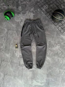 Спортивні штани Nike графіт