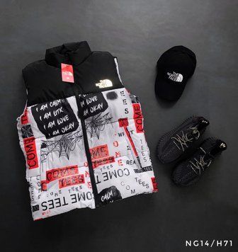 Жилет чоловічий The North Face (чорний з кольоровим принтом)