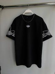 Шикарна футболка Adidas дуже зручна та яскрава щільний матеріал чорний