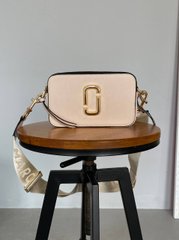 Женская сумка Marc Jacobs The Snapshot Beige/Gold